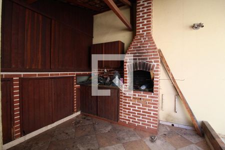 Casa de condomínio à venda com 215m², 3 quartos e 4 vagasÁrea gourmet