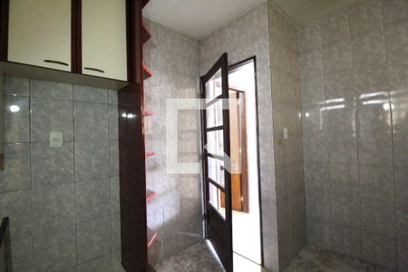 Casa de condomínio à venda com 215m², 3 quartos e 4 vagasCozinha