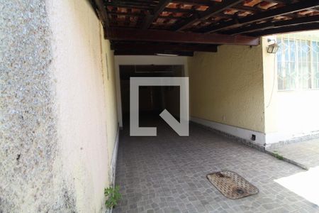 Casa de condomínio à venda com 215m², 3 quartos e 4 vagasGaragem