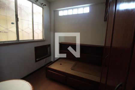 Casa de condomínio à venda com 215m², 3 quartos e 4 vagasQuarto 3