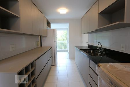 Apartamento para alugar com 140m², 3 quartos e 2 vagascozinha