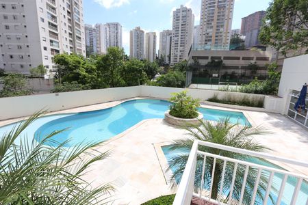 Apartamento para alugar com 140m², 3 quartos e 2 vagaspiscina
