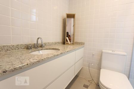 Apartamento para alugar com 140m², 3 quartos e 2 vagassuite 3