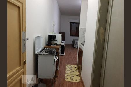Cozinha de apartamento para alugar com 1 quarto, 40m² em Bela Vista, São Paulo