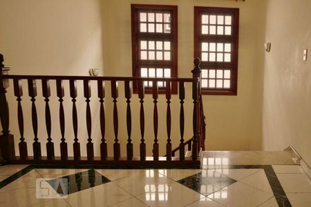 Casa à venda com 550m², 4 quartos e 7 vagasAcesso andar inferior