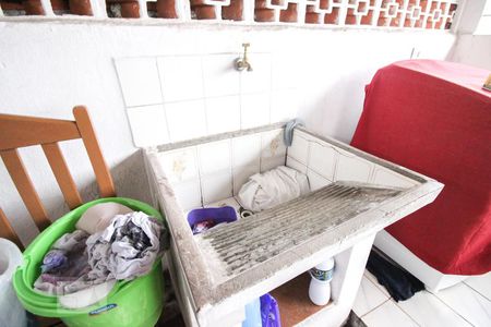 Casa à venda com 180m², 3 quartos e 1 vaga