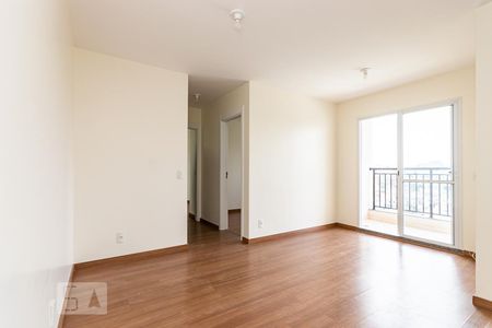 Sala  de apartamento para alugar com 2 quartos, 54m² em Vila Taquari, São Paulo