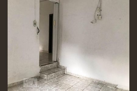 Quarto 1 de casa para alugar com 2 quartos, 65m² em Penha de França, São Paulo