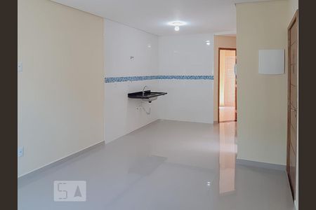 Sala e Cozinha de apartamento para alugar com 2 quartos, 50m² em Vila Alzira, Santo André