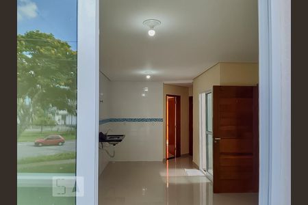 Sala e Cozinha de apartamento para alugar com 2 quartos, 50m² em Vila Alzira, Santo André