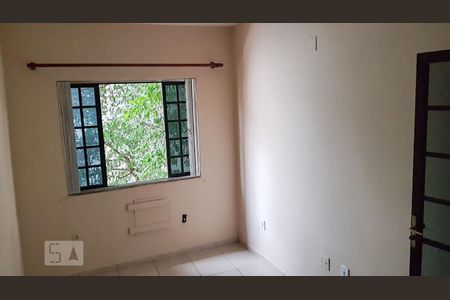 Quarto 1 de casa para alugar com 3 quartos, 141m² em Bonsucesso, Rio de Janeiro