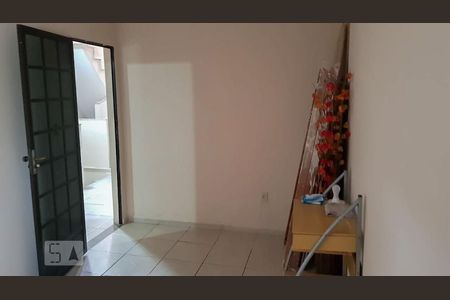 Quarto 1 de casa para alugar com 3 quartos, 141m² em Bonsucesso, Rio de Janeiro