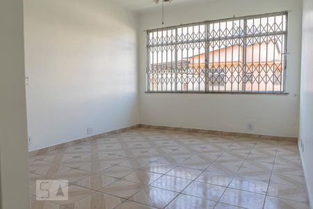 Sala de apartamento para alugar com 2 quartos, 80m² em Olaria, Rio de Janeiro