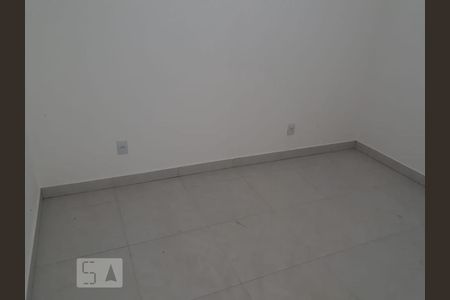 Casa de condomínio para alugar com 25m², 1 quarto e sem vaga