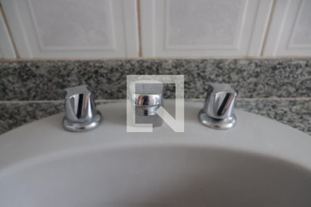 Apartamento à venda com 84m², 3 quartos e 2 vagasBanheiro da Suíte