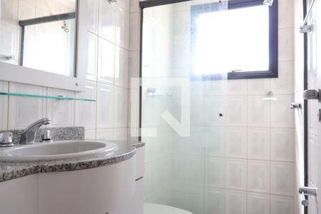 Apartamento à venda com 84m², 3 quartos e 2 vagasBanheiro da Suíte