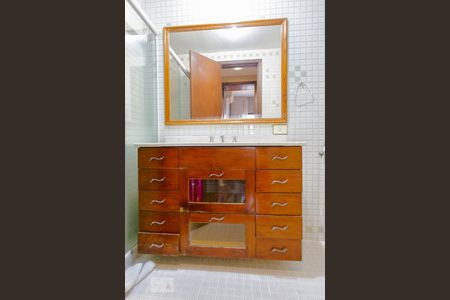 Apartamento à venda com 130m², 3 quartos e 2 vagasBanheiro Social