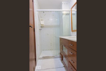 Apartamento à venda com 130m², 3 quartos e 2 vagasBanheiro Social