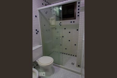 Apartamento à venda com 130m², 3 quartos e 2 vagasBanheiro da Suíte