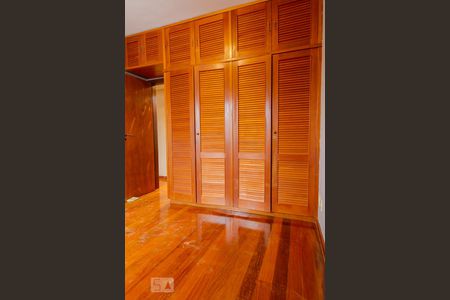 Apartamento à venda com 130m², 3 quartos e 2 vagasQuarto 2