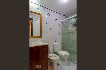 Apartamento à venda com 130m², 3 quartos e 2 vagasBanheiro da Suíte