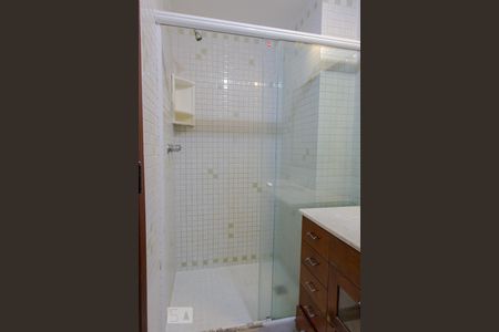 Apartamento à venda com 130m², 3 quartos e 2 vagasBanheiro Social