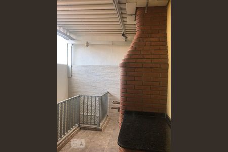 Casa à venda com 128m², 3 quartos e 4 vagas Casa à venda com 128m², 3 quartos e 4 vagasÁrea Externa