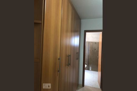 Casa à venda com 128m², 3 quartos e 4 vagas Casa à venda com 128m², 3 quartos e 4 vagasSuíte