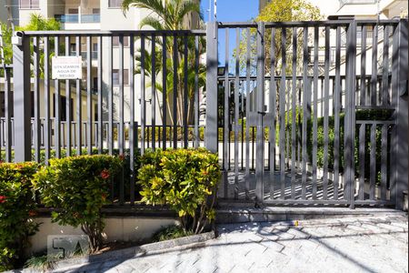 Apartamento à venda com 71m², 2 quartos e 2 vagasFachada