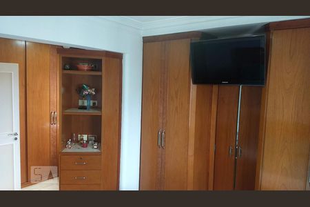 Apartamento à venda com 71m², 2 quartos e 2 vagasQuarto 2 - Suíte