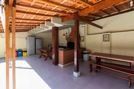 Apartamento à venda com 71m², 2 quartos e 2 vagasChurrasqueira