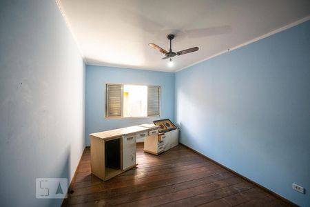 Casa à venda com 280m², 6 quartos e 8 vagasQuarto 01 casa fundos