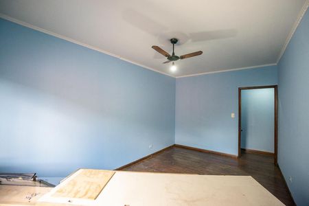 Casa à venda com 280m², 6 quartos e 8 vagasQuarto 01 casa fundos