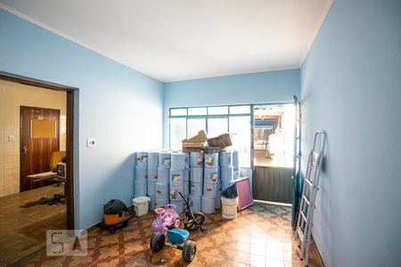Casa à venda com 280m², 6 quartos e 8 vagasSala casa fundos