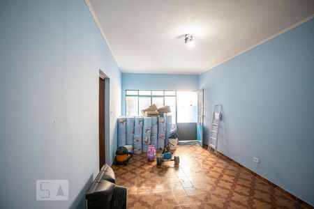 Casa à venda com 280m², 6 quartos e 8 vagasSala casa fundos