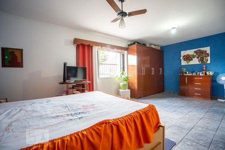 Casa à venda com 280m², 6 quartos e 8 vagasQuarto suíte 03