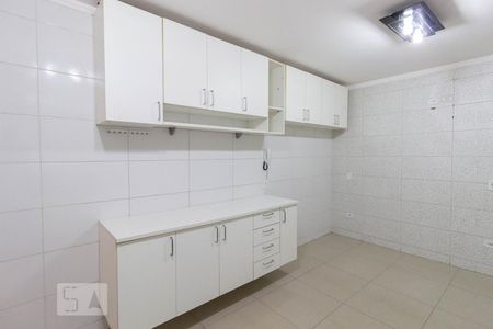 Casa para alugar com 300m², 8 quartos e 2 vagasCozinha