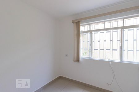 Casa para alugar com 300m², 8 quartos e 2 vagasQuarto