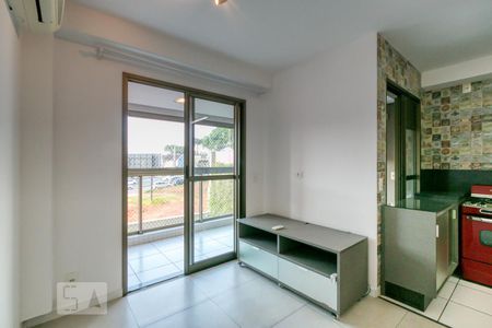 Sala de apartamento para alugar com 2 quartos, 69m² em Campina do Siqueira, Curitiba