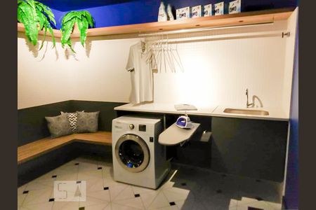 Lavanderia de kitnet/studio para alugar com 1 quarto, 45m² em Campeche, Florianópolis