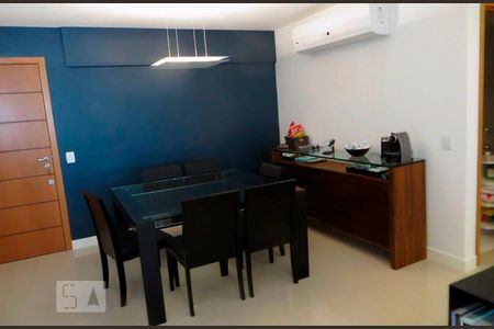 Sala de apartamento para alugar com 2 quartos, 100m² em Barra da Tijuca, Rio de Janeiro