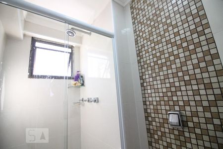 Banheiro de apartamento à venda com 3 quartos, 93m² em Vila Dom Pedro I, São Paulo