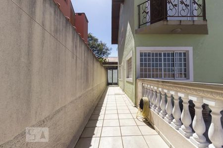 Casa à venda com 300m², 5 quartos e 8 vagas Casa à venda com 300m², 5 quartos e 8 vagasÁrea de Serviço