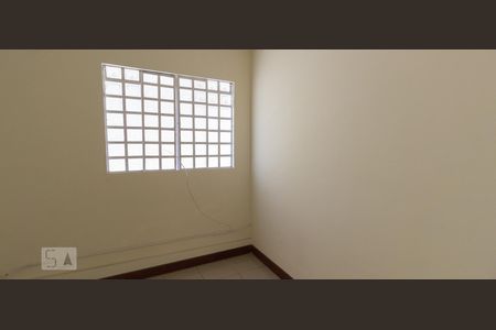 Casa à venda com 300m², 5 quartos e 8 vagas Casa à venda com 300m², 5 quartos e 8 vagasSala de Tv