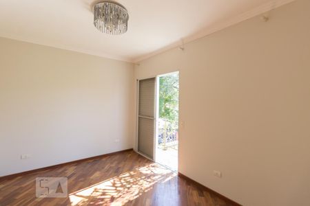 Casa à venda com 300m², 5 quartos e 8 vagas Casa à venda com 300m², 5 quartos e 8 vagasQuarto Suíte 1