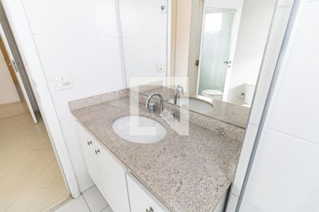 Apartamento para alugar com 136m², 4 quartos e 2 vagas Apartamento para alugar com 136m², 4 quartos e 2 vagasBanheiro da Suíte 1