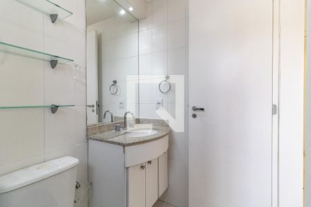 Apartamento para alugar com 136m², 4 quartos e 2 vagas Apartamento para alugar com 136m², 4 quartos e 2 vagasBanheiro da Suíte 2