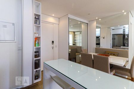 Cozinha de apartamento à venda com 1 quarto, 45m² em Campo Belo, São Paulo