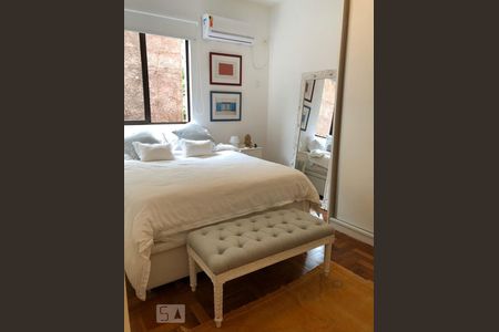 Quarto de apartamento à venda com 2 quartos, 60m² em Humaitá, Rio de Janeiro