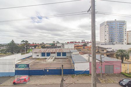 Vista do Quarto 1 de apartamento para alugar com 1 quarto, 50m² em Novo Mundo, Curitiba